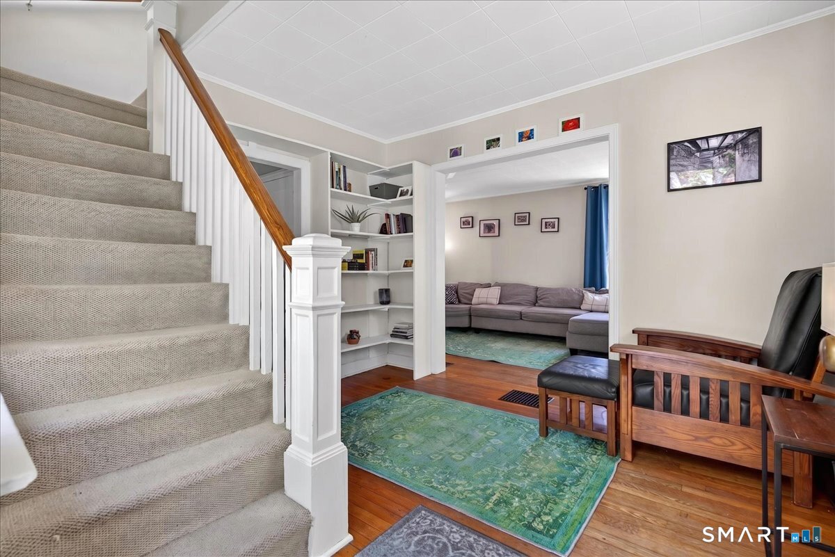41 Barrett Street Hamden CT 06517