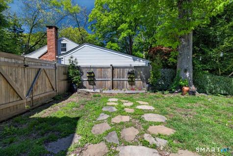 41 Barrett Street Hamden CT 06517