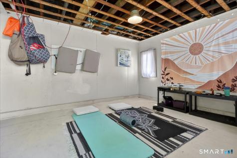 41 Barrett Street Hamden CT 06517