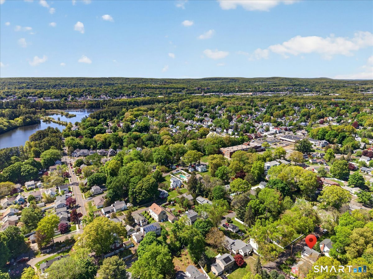 41 Barrett Street Hamden CT 06517