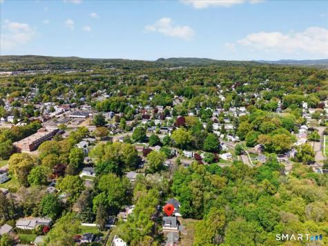 41 Barrett Street Hamden CT 06517