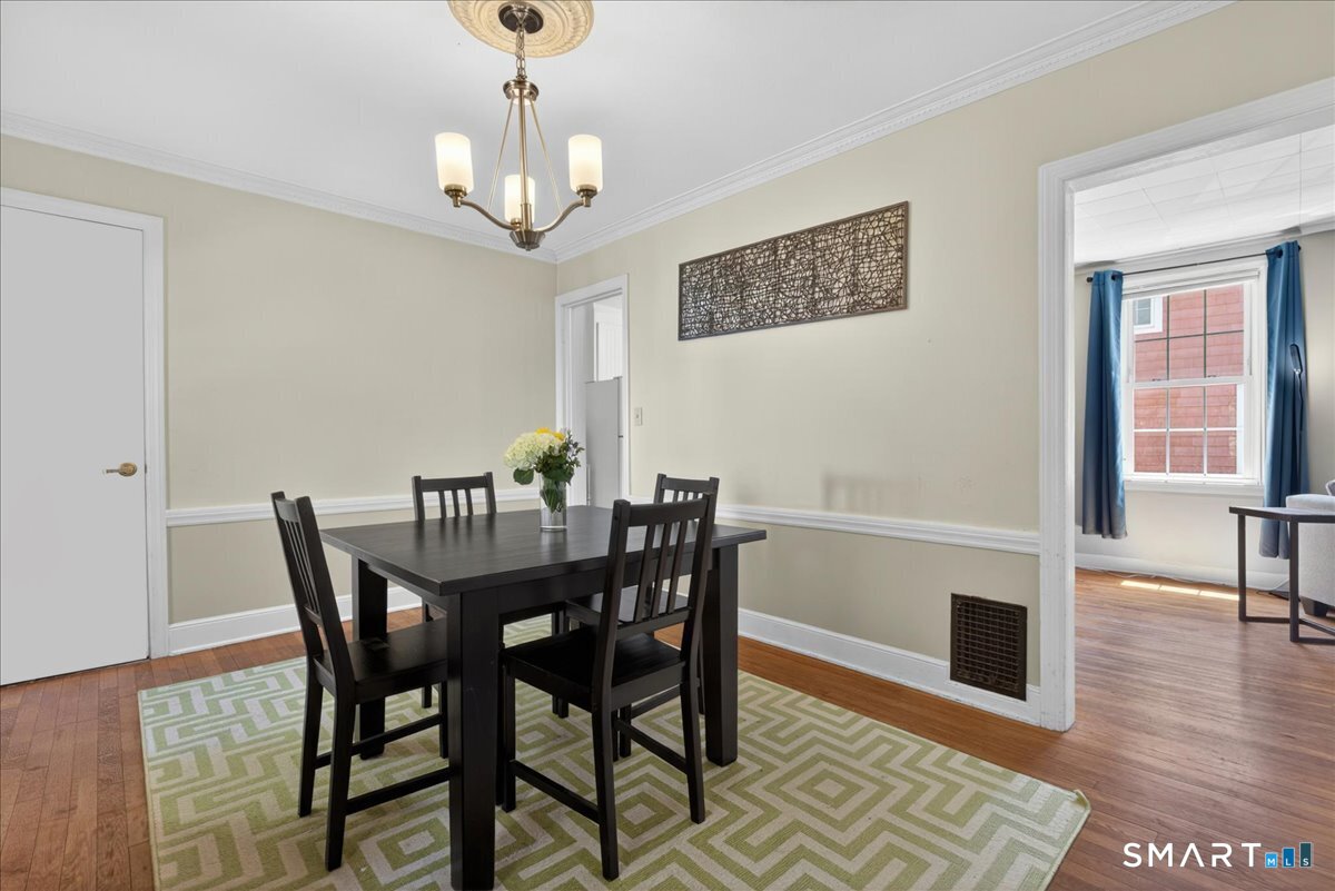 41 Barrett Street Hamden CT 06517