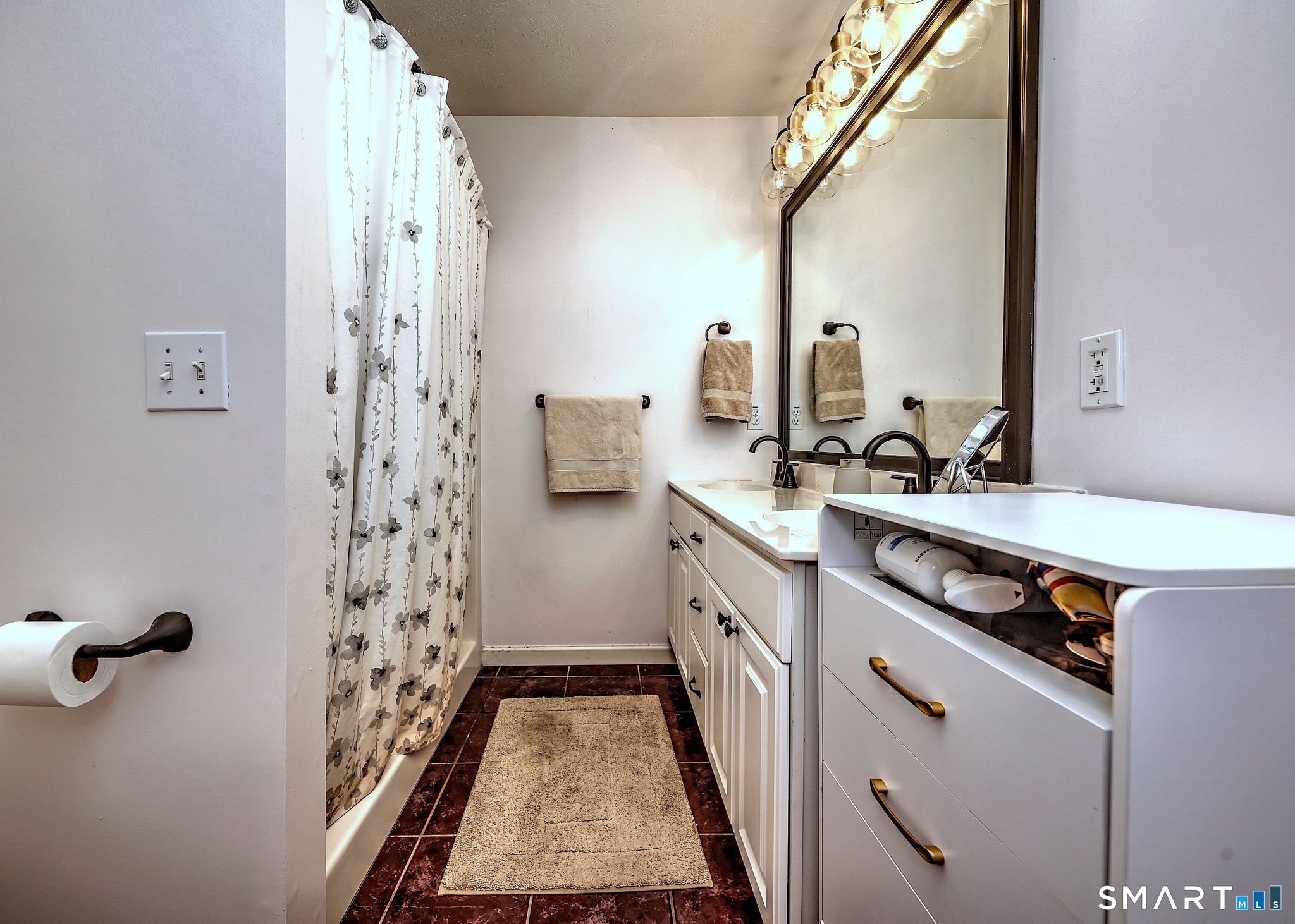 147 Johnson Pond Lane Westbrook CT 06498