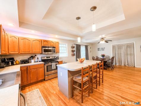 83 Dodge Road Woodstock CT 06281