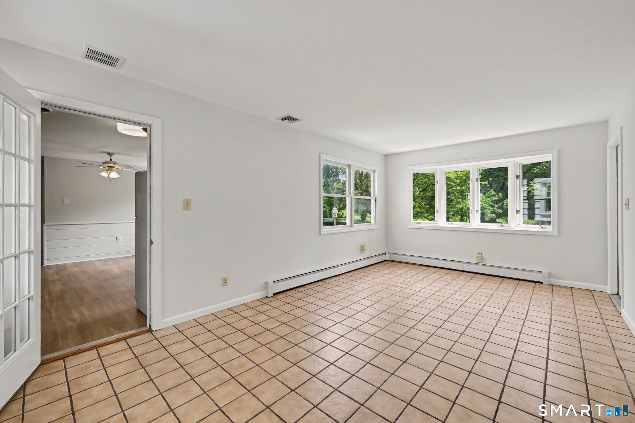 9 Old State Road Oxford CT 06478