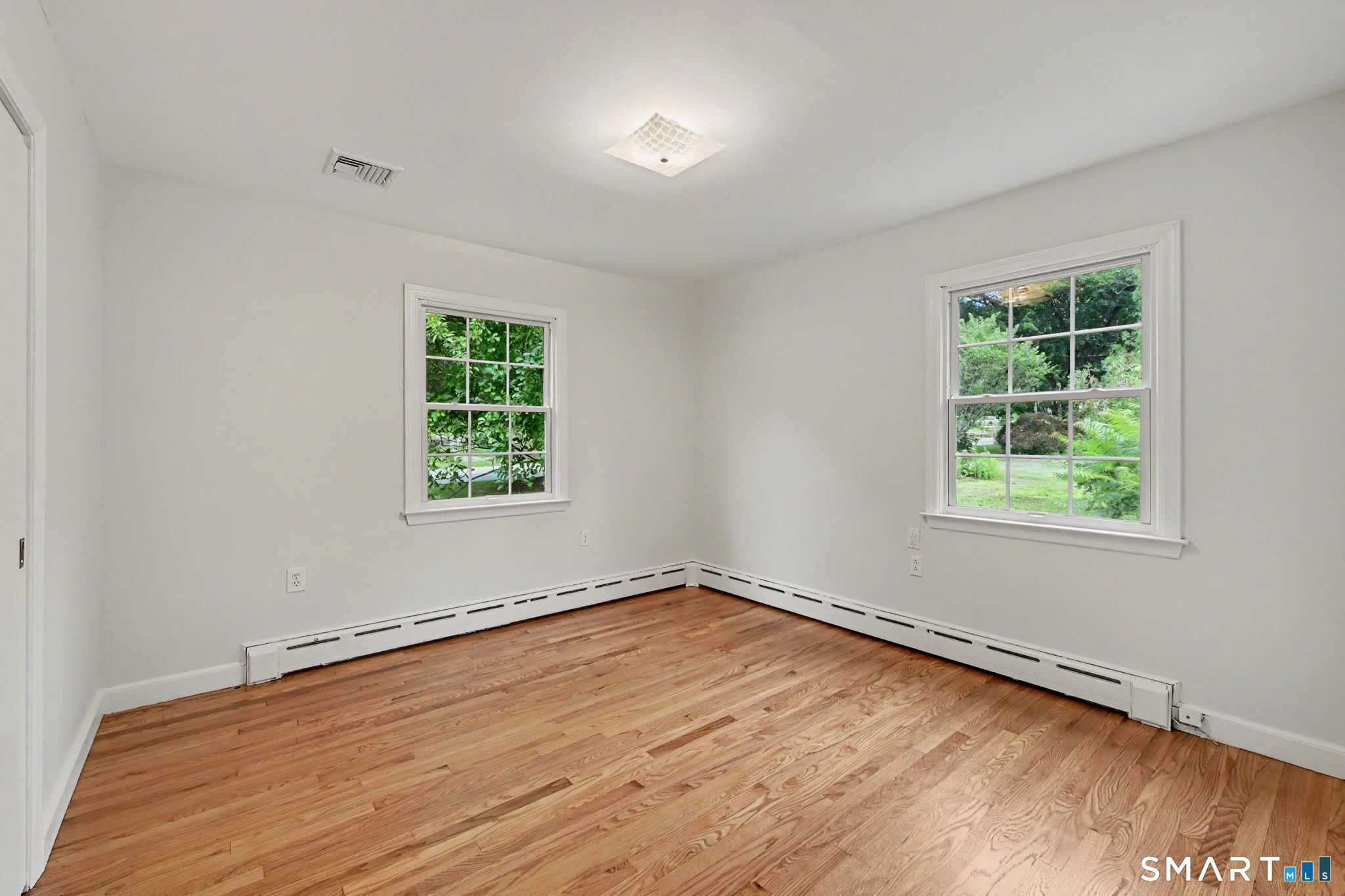 9 Old State Road Oxford CT 06478