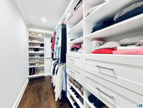 17 Danforth Drive New Canaan CT 06840