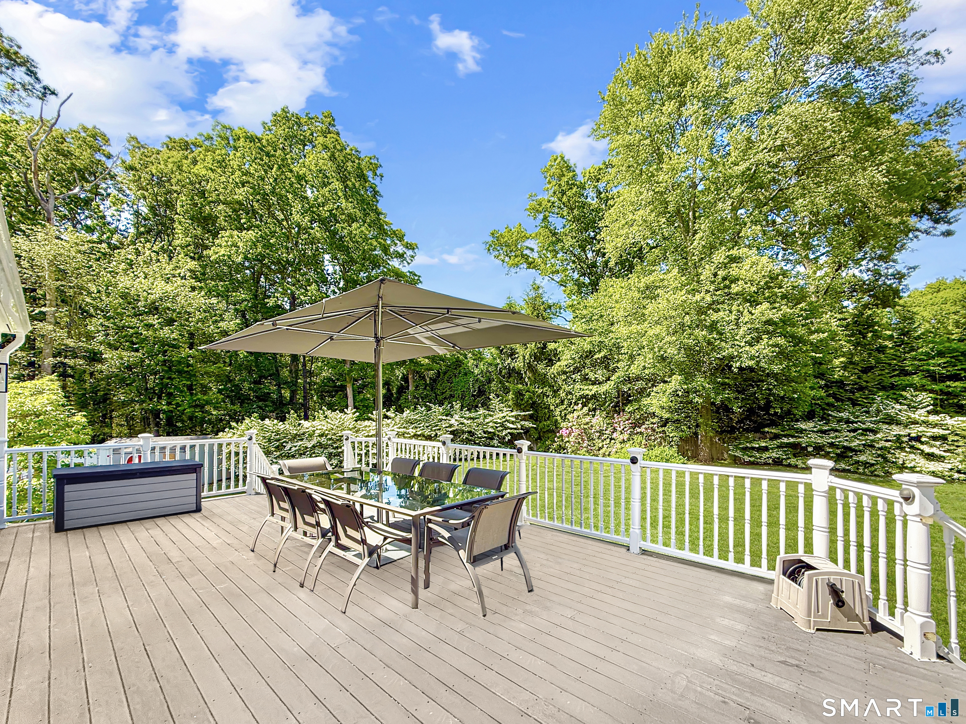17 Danforth Drive New Canaan CT 06840