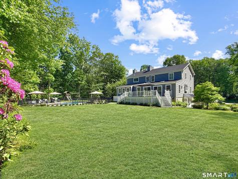 17 Danforth Drive New Canaan CT 06840