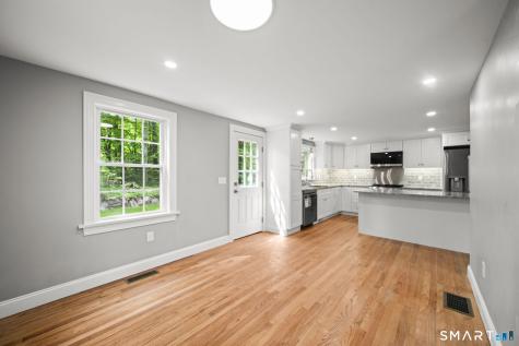 537 Bushy Hill Road Simsbury CT 06070