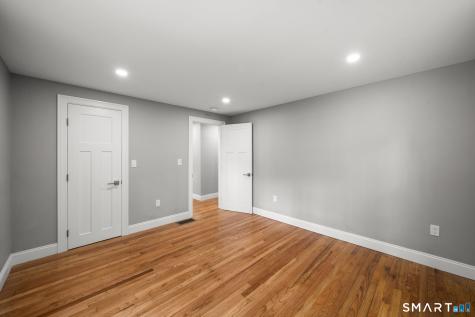537 Bushy Hill Road Simsbury CT 06070