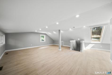 537 Bushy Hill Road Simsbury CT 06070