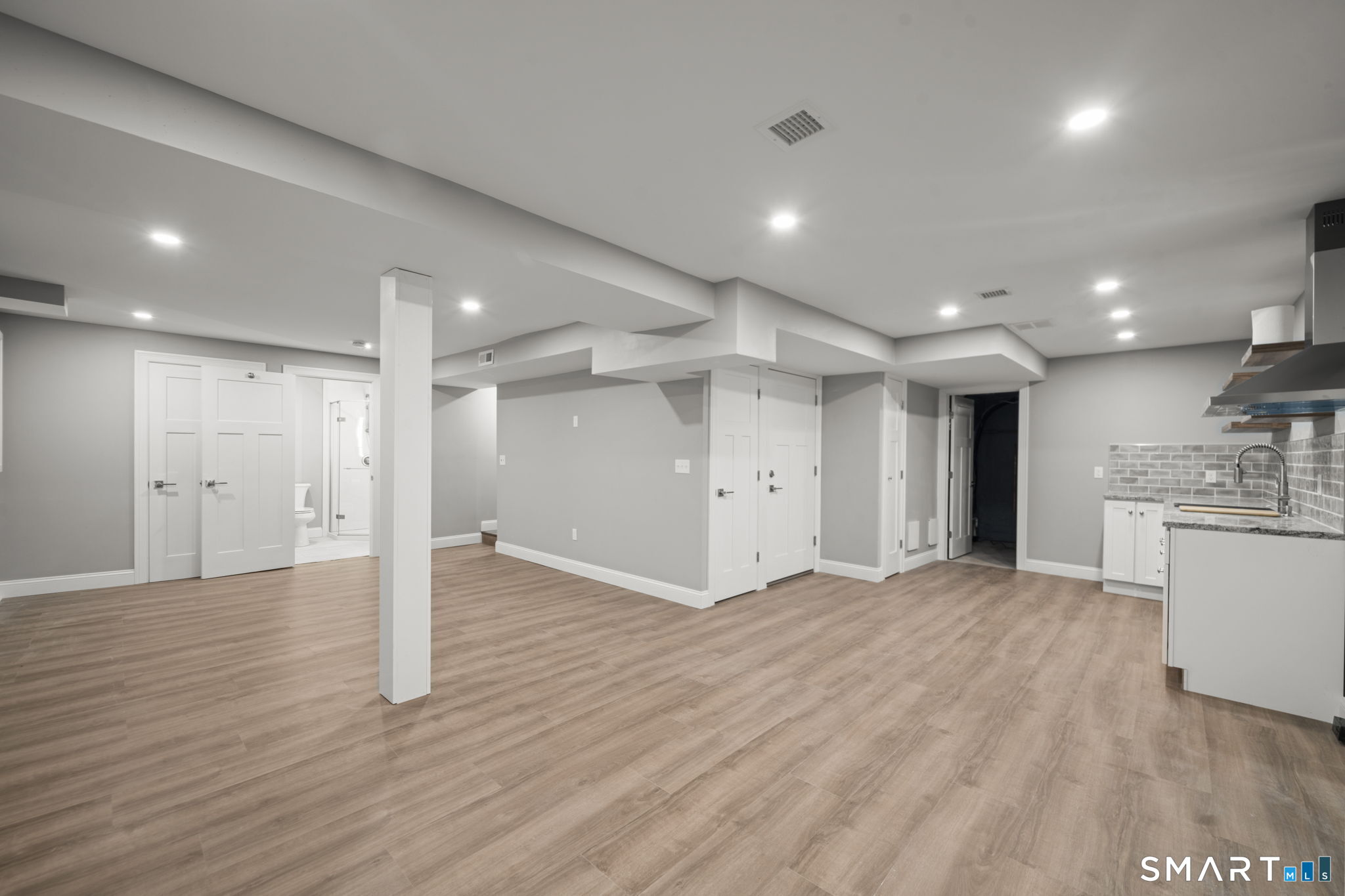 537 Bushy Hill Road Simsbury CT 06070
