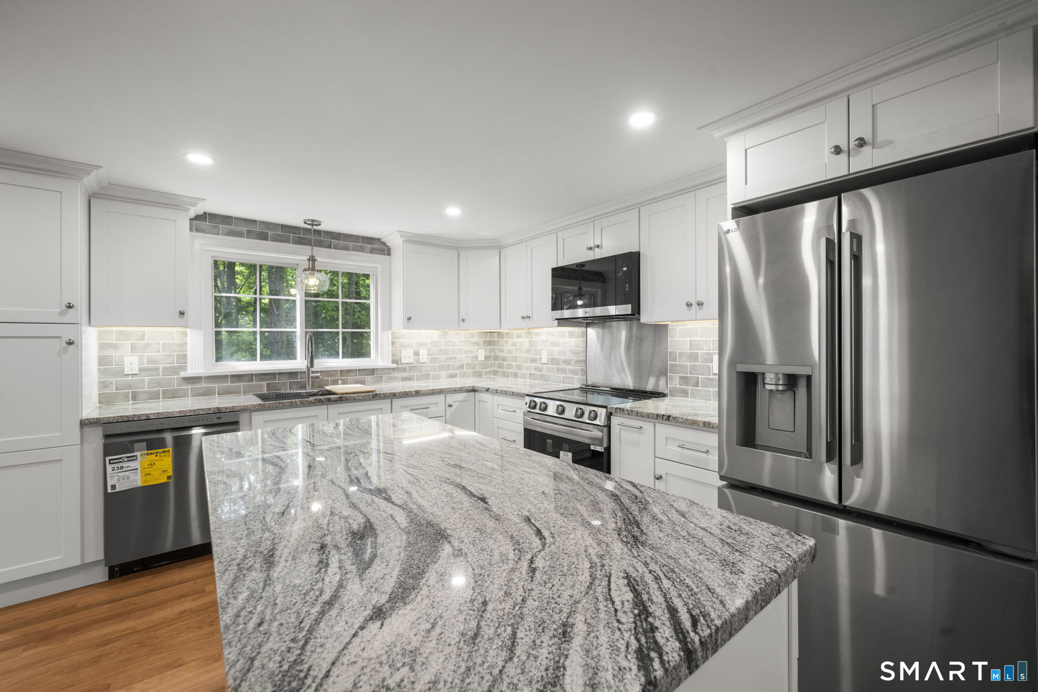 537 Bushy Hill Road Simsbury CT 06070