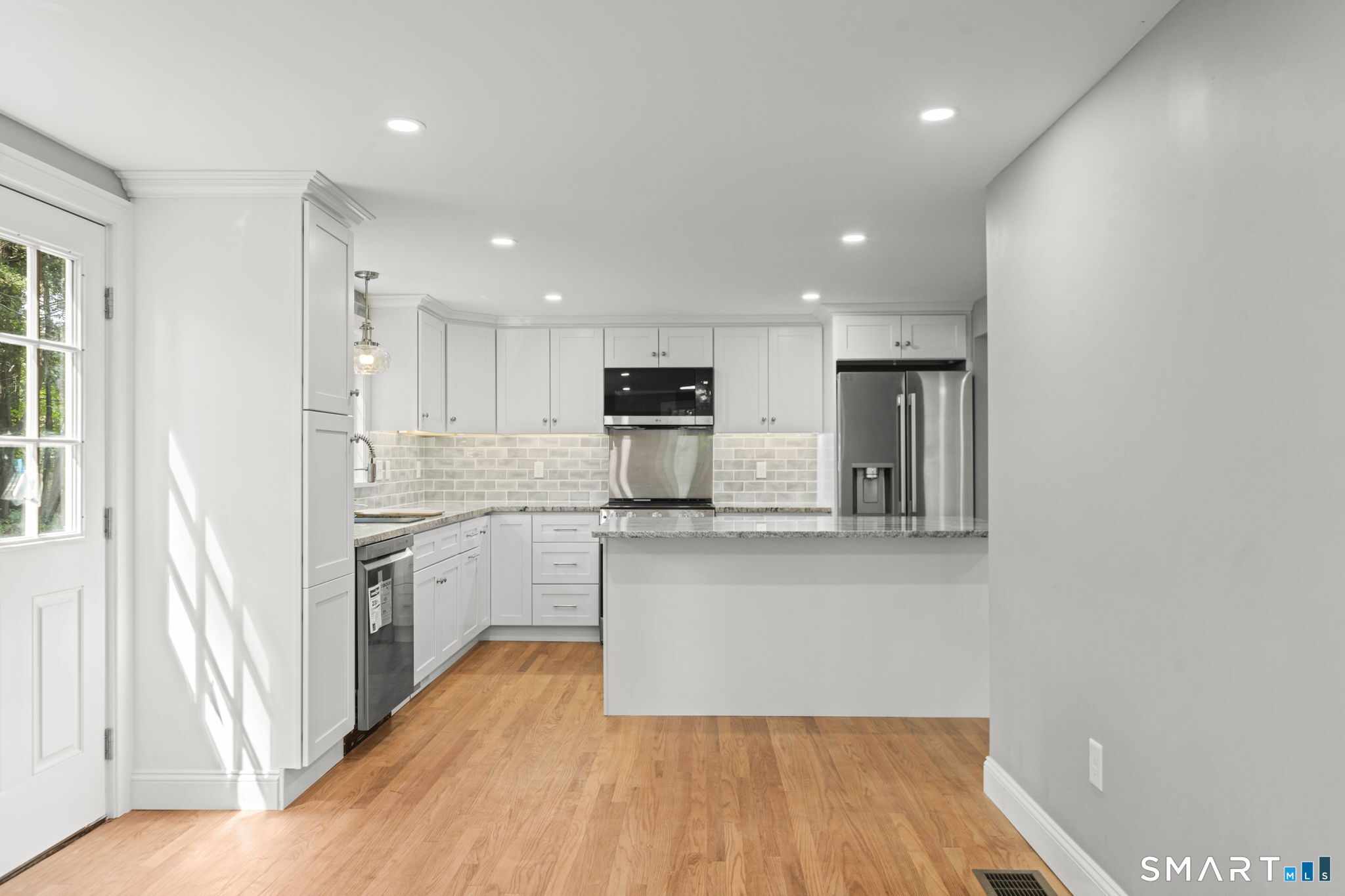 537 Bushy Hill Road Simsbury CT 06070