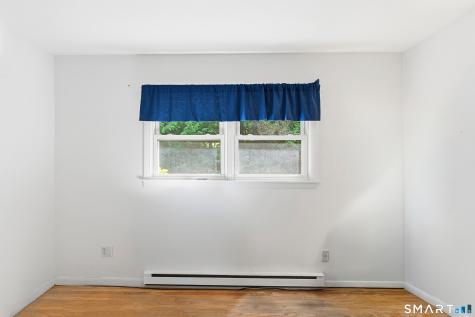 14 Saw Mill Road Newtown CT 06470