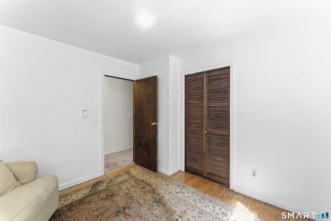 14 Saw Mill Road Newtown CT 06470