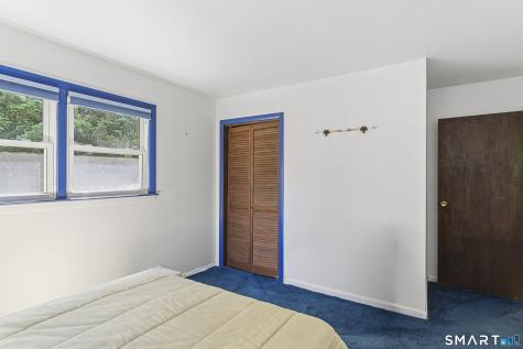 14 Saw Mill Road Newtown CT 06470