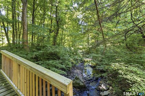 14 Saw Mill Road Newtown CT 06470
