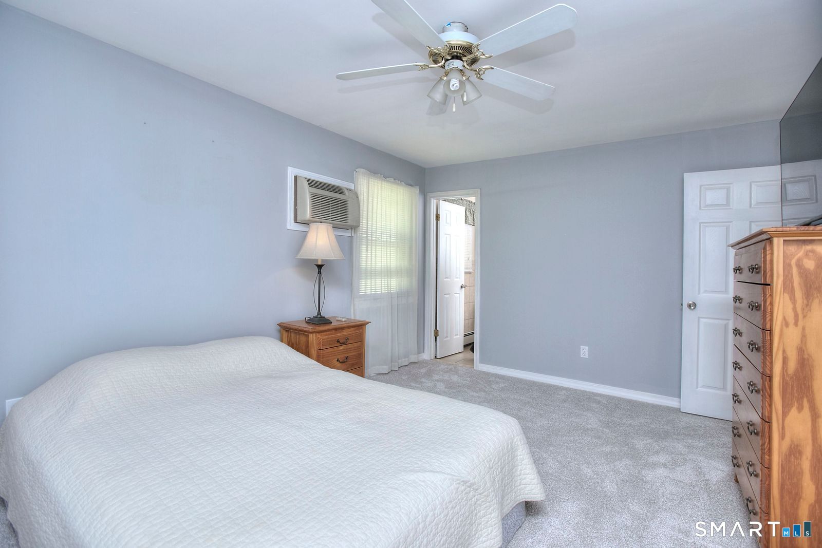 954 Howe Avenue Shelton CT 06484