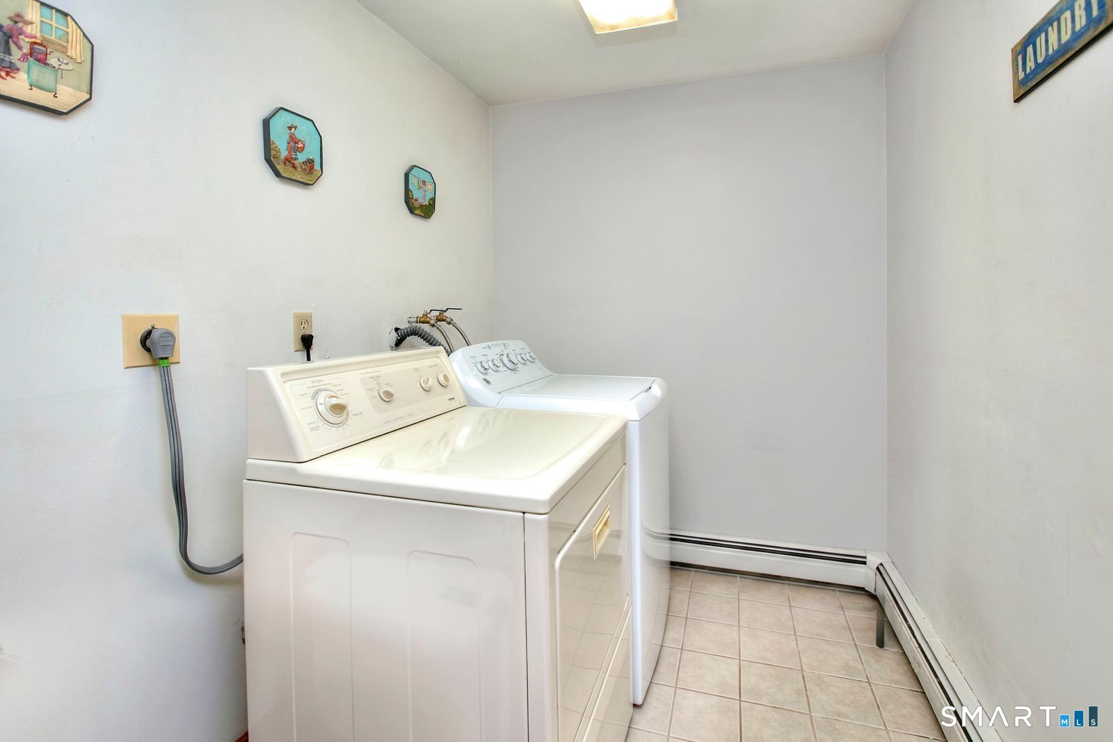 954 Howe Avenue Shelton CT 06484