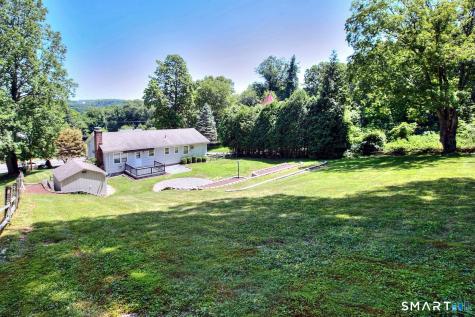 954 Howe Avenue Shelton CT 06484