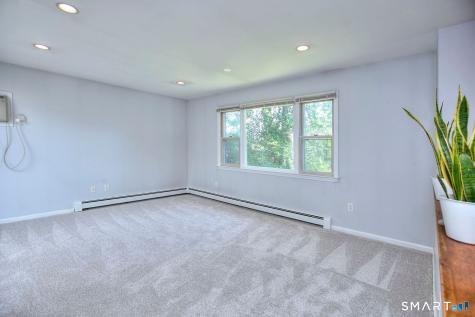 954 Howe Avenue Shelton CT 06484