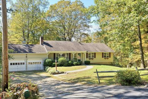 10 Shady Lane Redding CT 06896