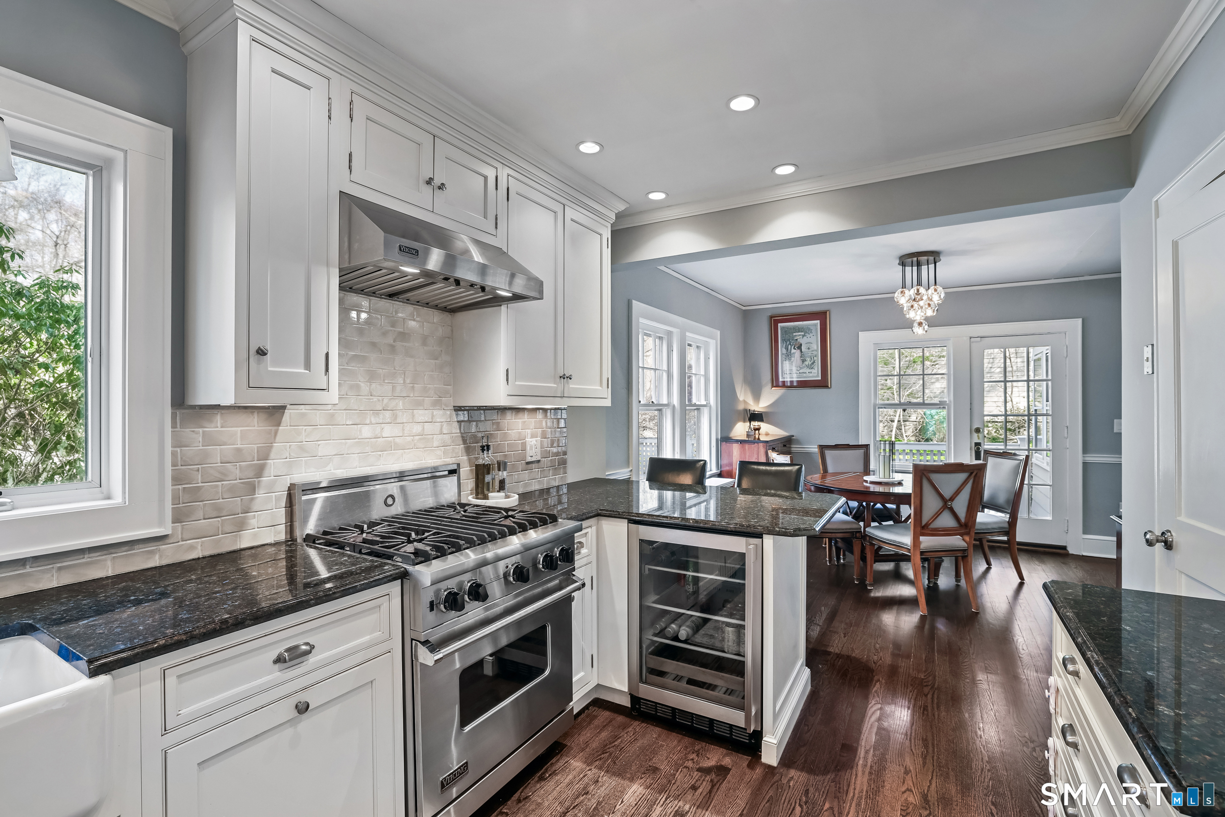 401 Jelliff Mill Road New Canaan CT 06840