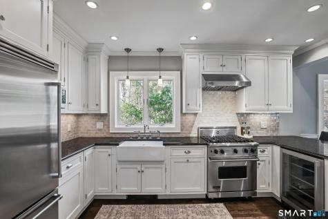 401 Jelliff Mill Road New Canaan CT 06840