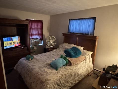 9 Oakridge Drive Ledyard CT 06335