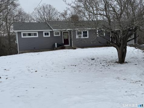 9 Oakridge Drive Ledyard CT 06335