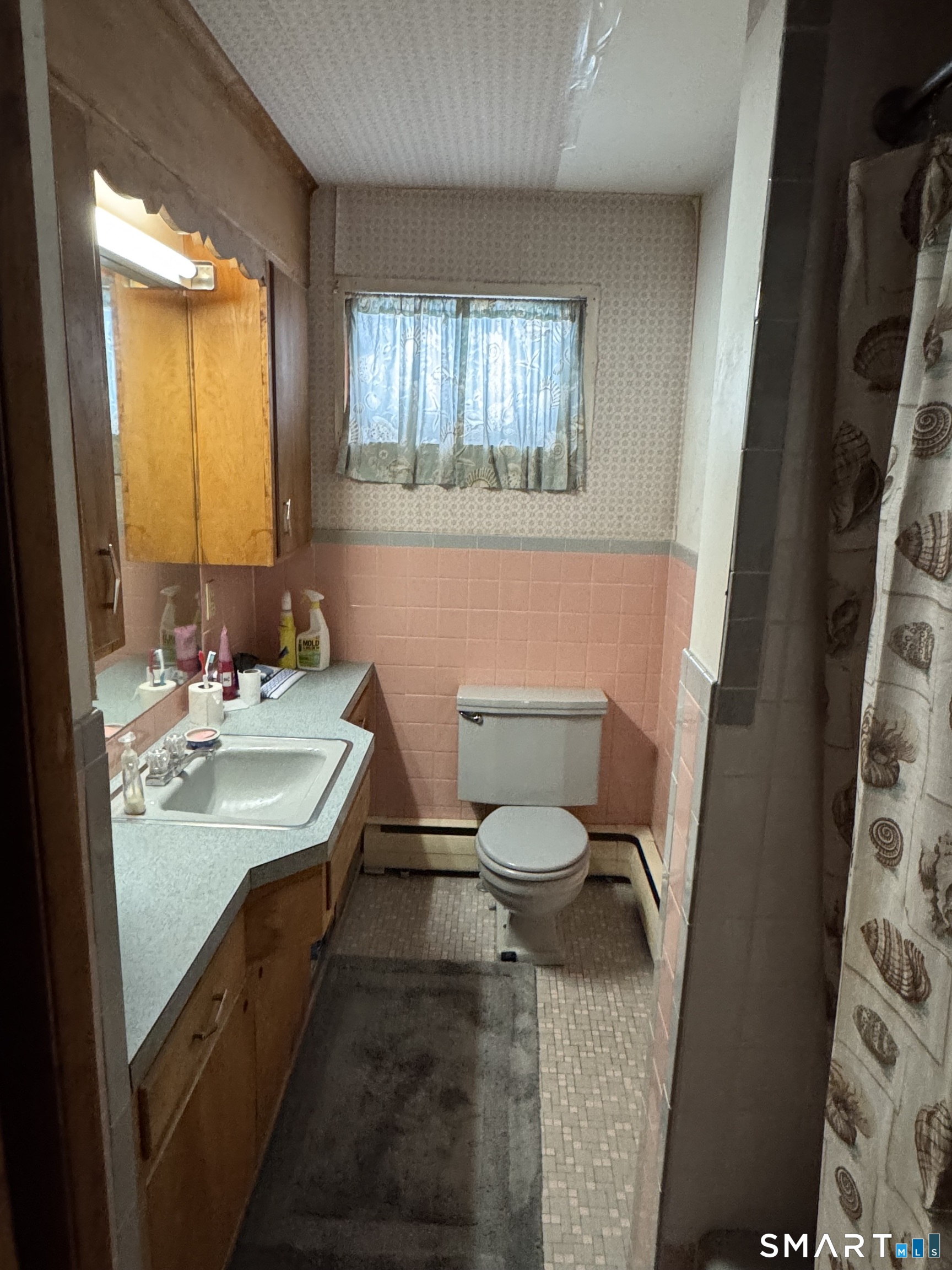 9 Oakridge Drive Ledyard CT 06335