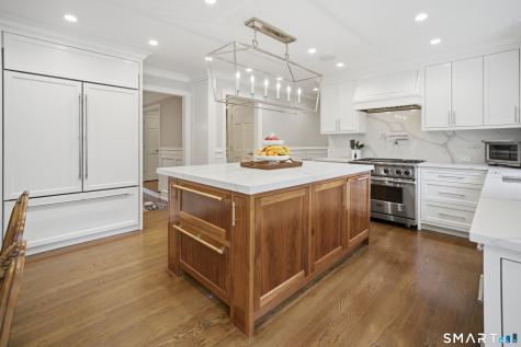 42 Anvill Road Fairfield CT 06890
