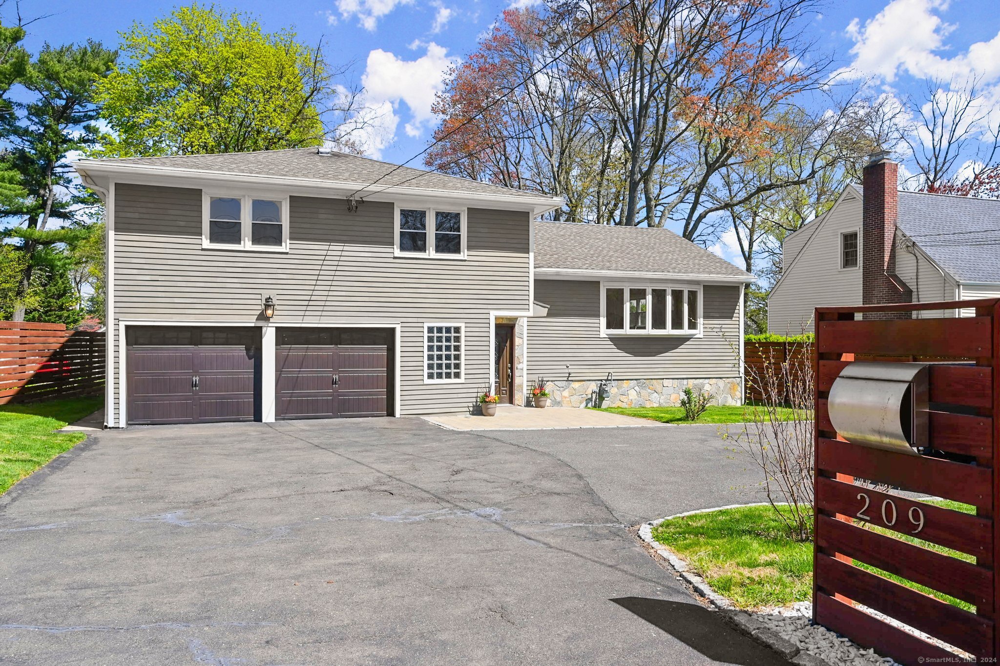 209 Courtland Avenue Stamford CT 06906