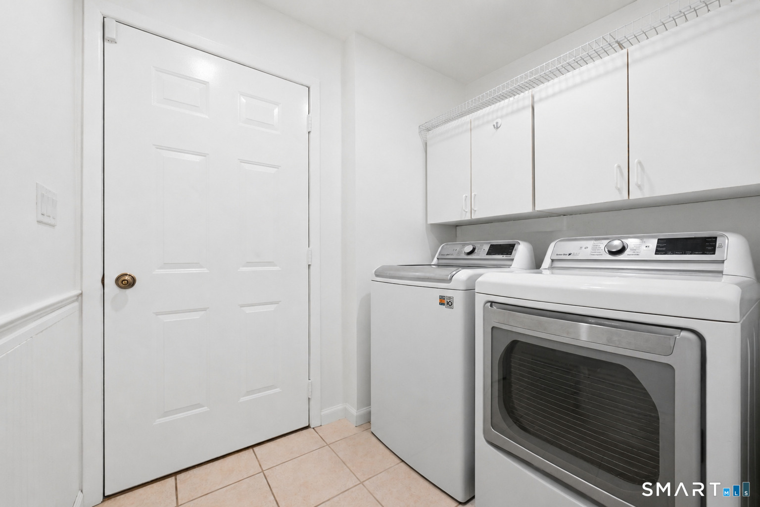 37 Tunnel Road Newtown CT 06470