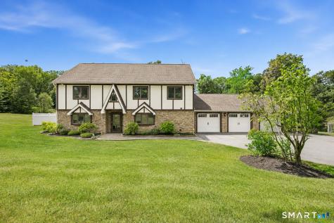 37 Tunnel Road Newtown CT 06470