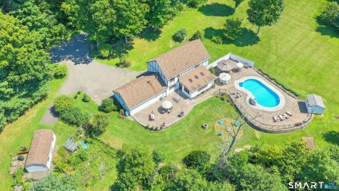 37 Tunnel Road Newtown CT 06470