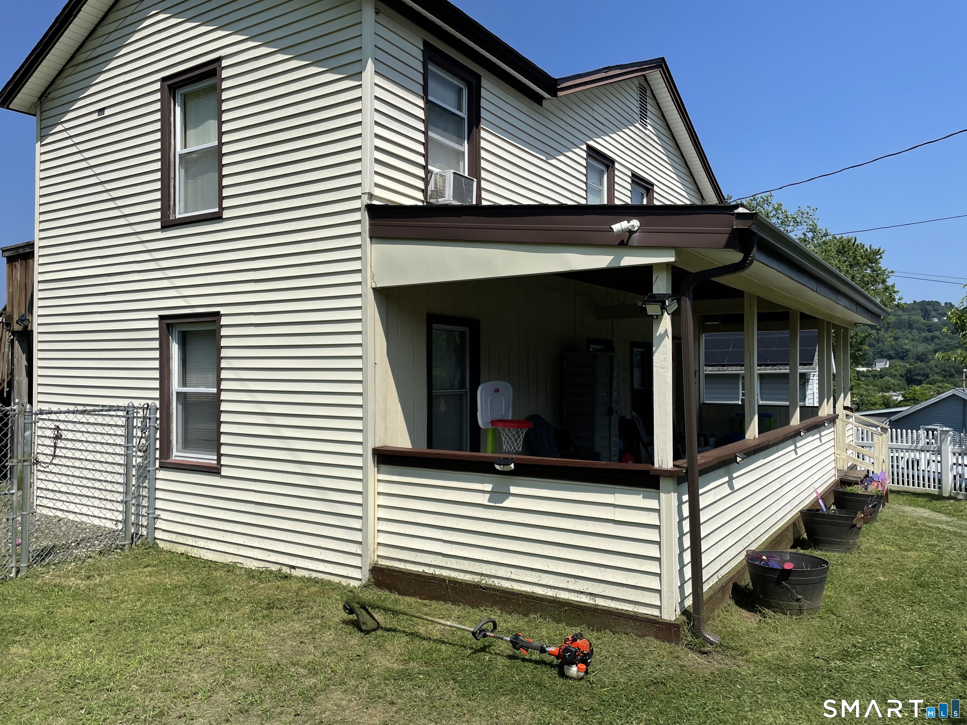 91 Division Street Ansonia CT 06401