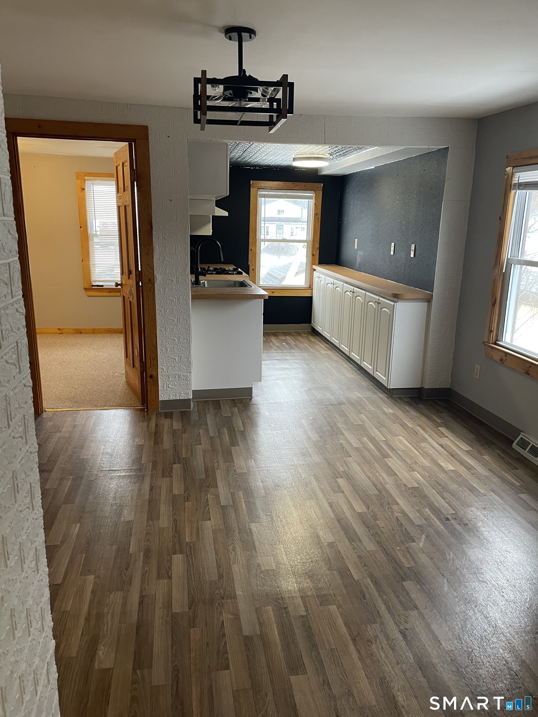 91 Division Street Ansonia CT 06401