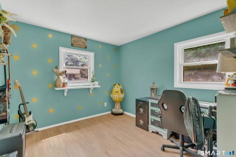 76 Great Plain Road Norwich CT 06360