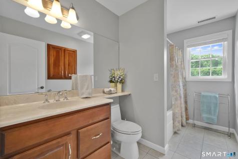7 Charnley Road Enfield CT 06082