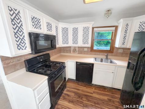 134 Mansfield Grove Road East Haven CT 06512