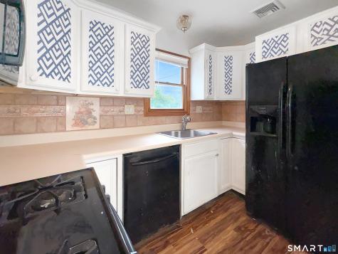 134 Mansfield Grove Road East Haven CT 06512