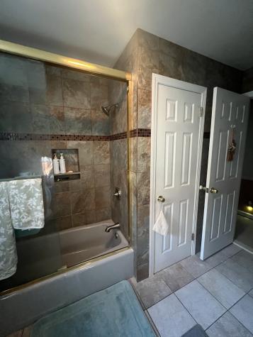 1578 Old Colchester Road Montville CT 06370