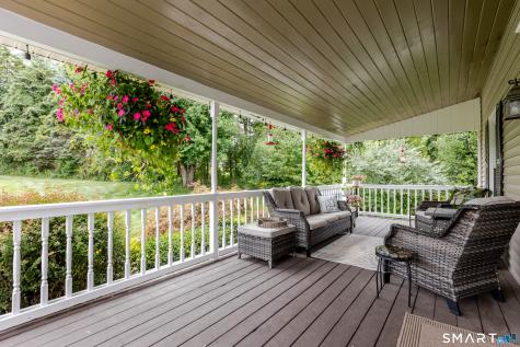 25 Bonnie Vu Lane New Milford CT 06776