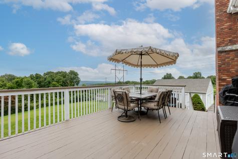 25 Bonnie Vu Lane New Milford CT 06776
