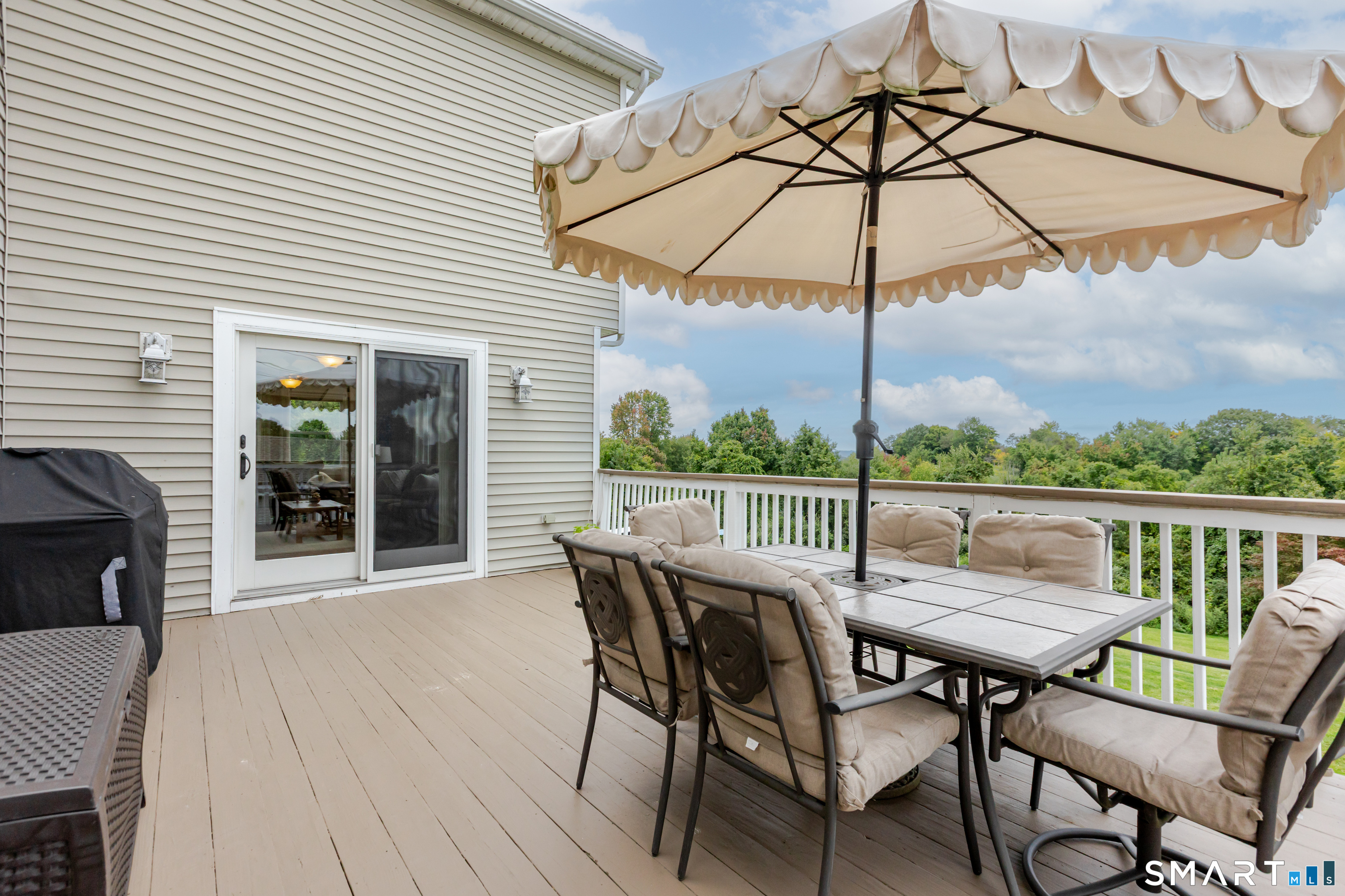 25 Bonnie Vu Lane New Milford CT 06776