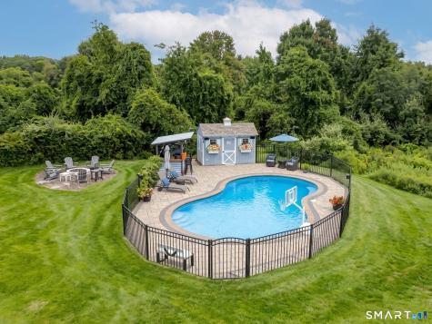 25 Bonnie Vu Lane New Milford CT 06776