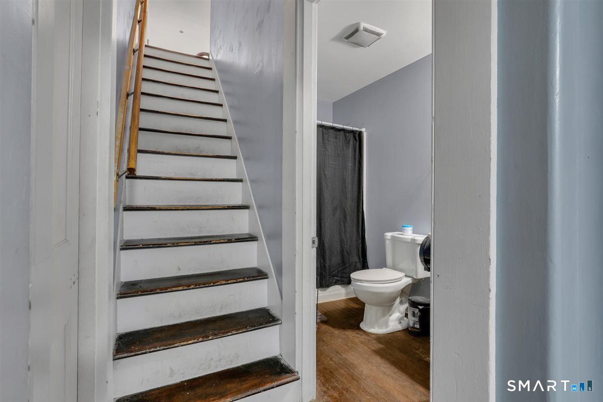 66 Burnside Avenue East Hartford CT 06108